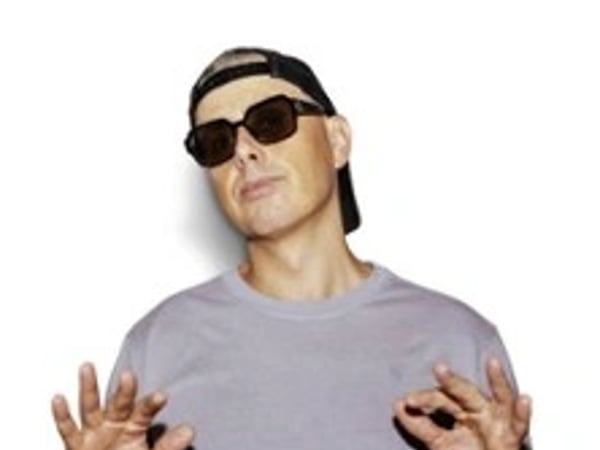 Simon Grey
