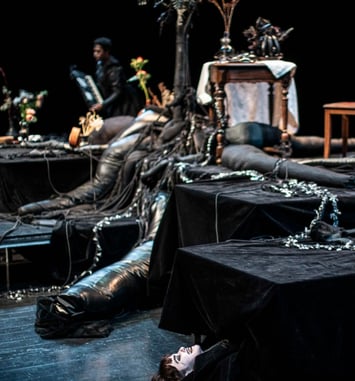 Avec les pieds – Jeanne Desoubeaux