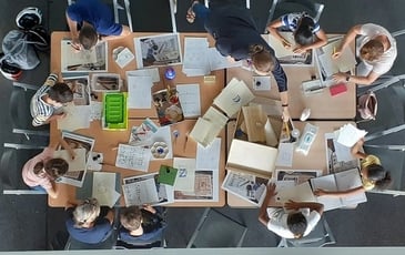 Atelier jeune public, De la cartographie à la carte postale