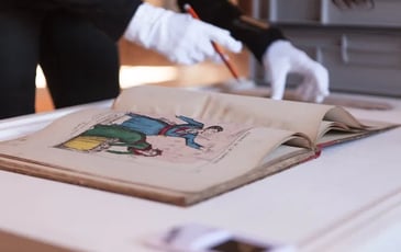 Visite guidée, Les coulisses du musée