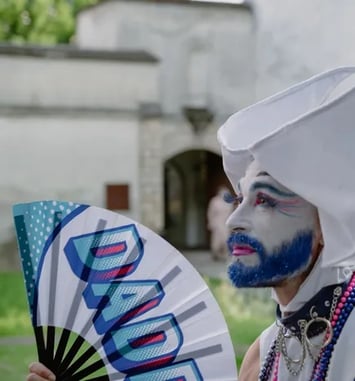 Animations par les Sœurs de la Perpétuelle Indulgence du Couvent de Paris