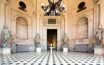 Visite de la maison d'éducation de la Légion d'honneur de Saint-Denis