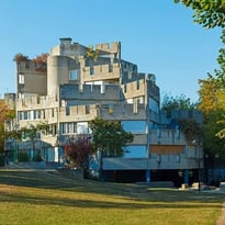 La Maladrerie de Renée Gailhoustet à Aubervilliers