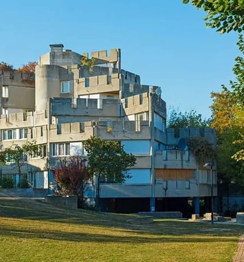 La Maladrerie de Renée Gailhoustet à Aubervilliers