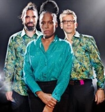 Sandra Nkaké et Jî Drû et Paul Colomb [Elles]