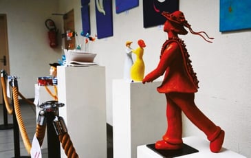 Expositions arts plastiques, Adultes