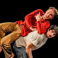 Impact - de et avec Amaury Jourdan et Zacharie Hiraux (Cie Théâtre Accidentel)
