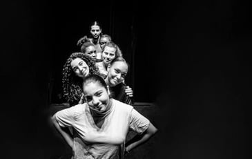 Au nom des différences, Troupe Héritage