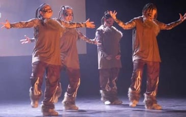 Chorégraphies hip-hop, catégories espoir et expert